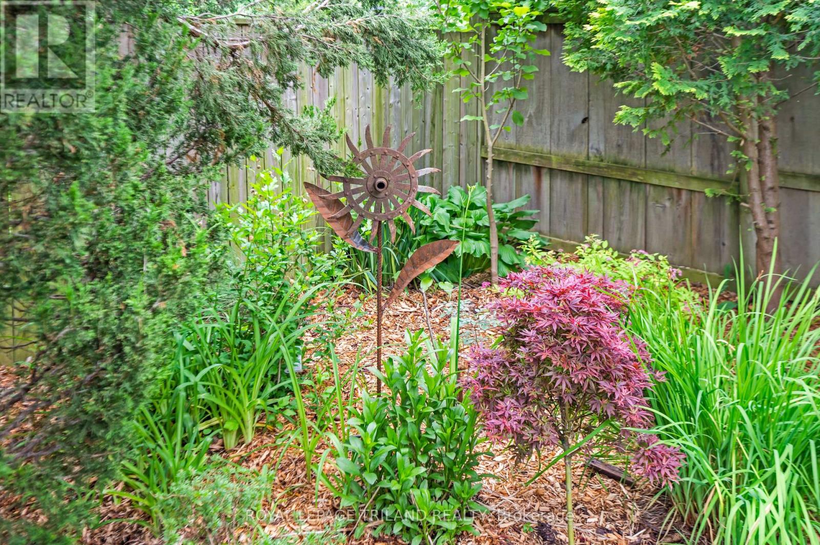 194 BELGRAVE AVENUE - 31