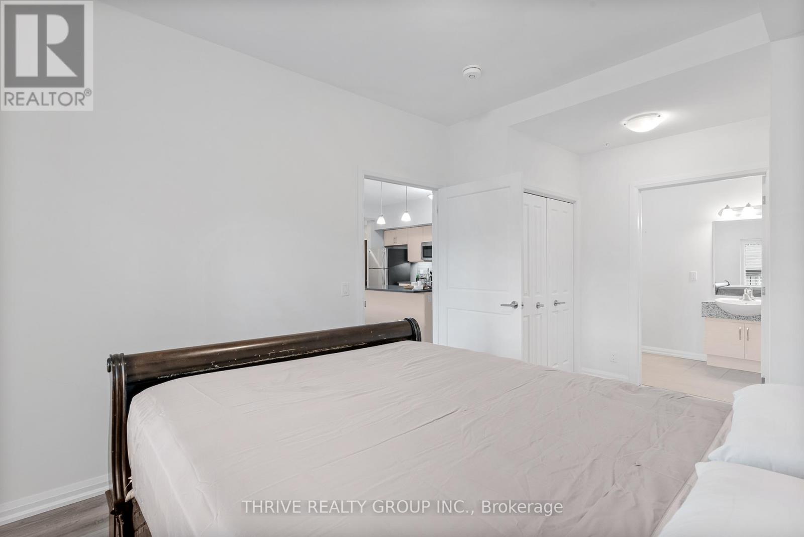 #206 778 LAURELWOOD DRIVE - 20