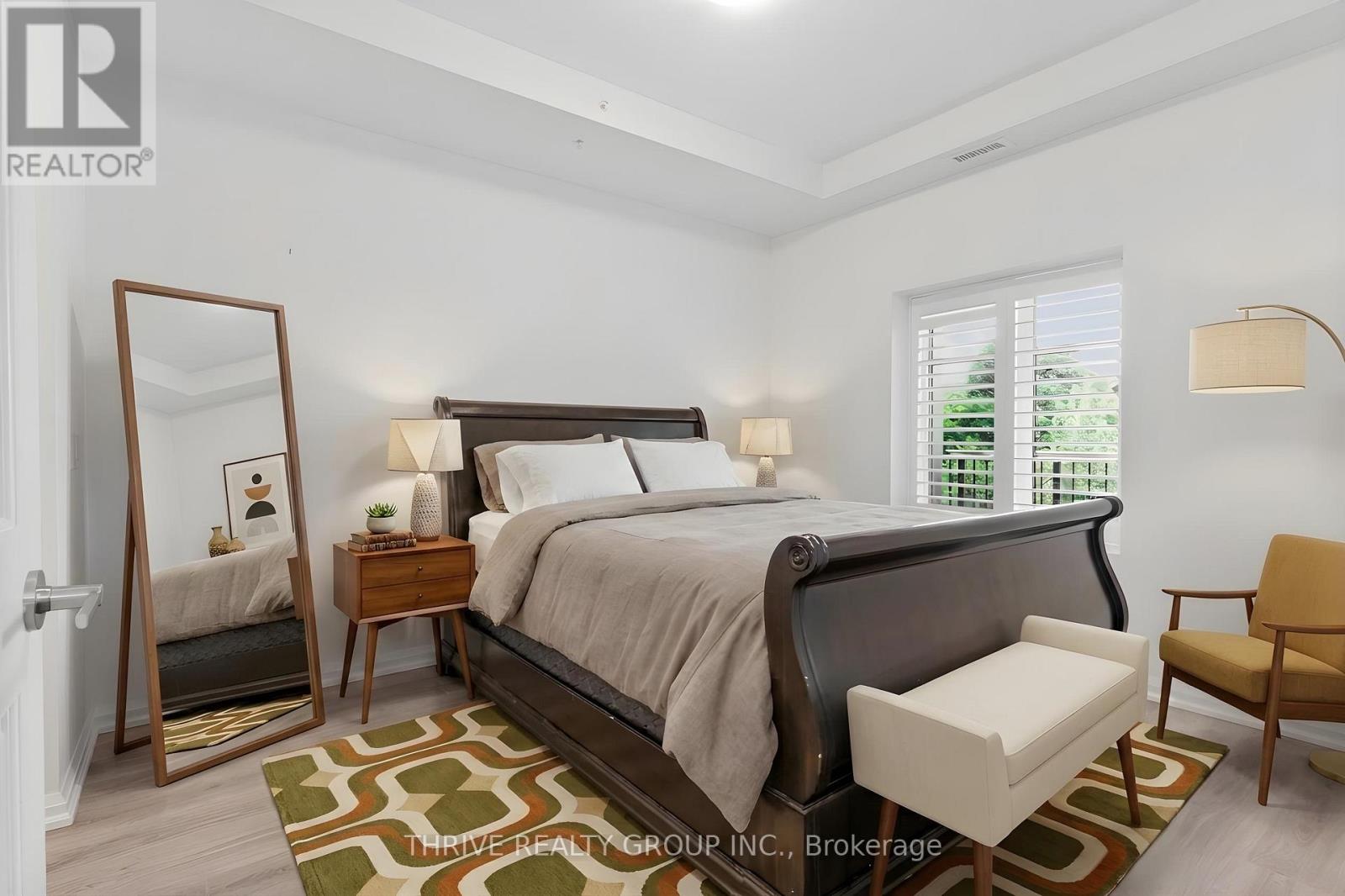 #206 778 LAURELWOOD DRIVE - 21