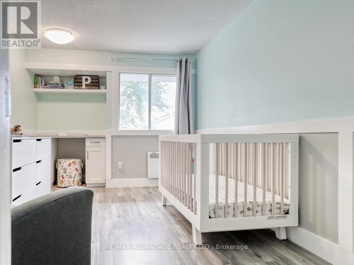 132 MONMORE ROAD - 32