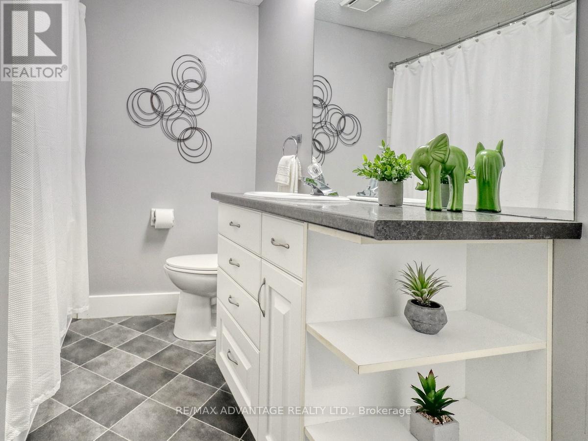 132 MONMORE ROAD - 34