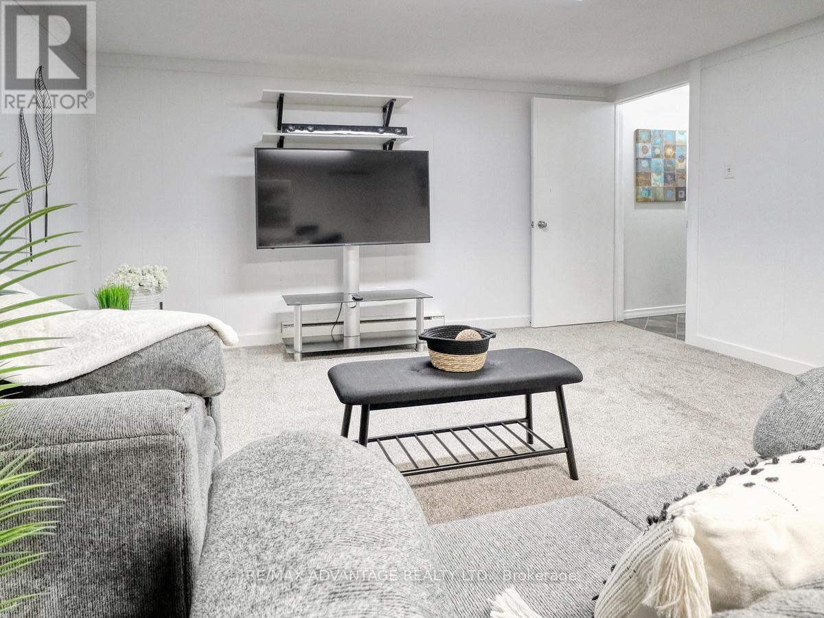 132 MONMORE ROAD - 41