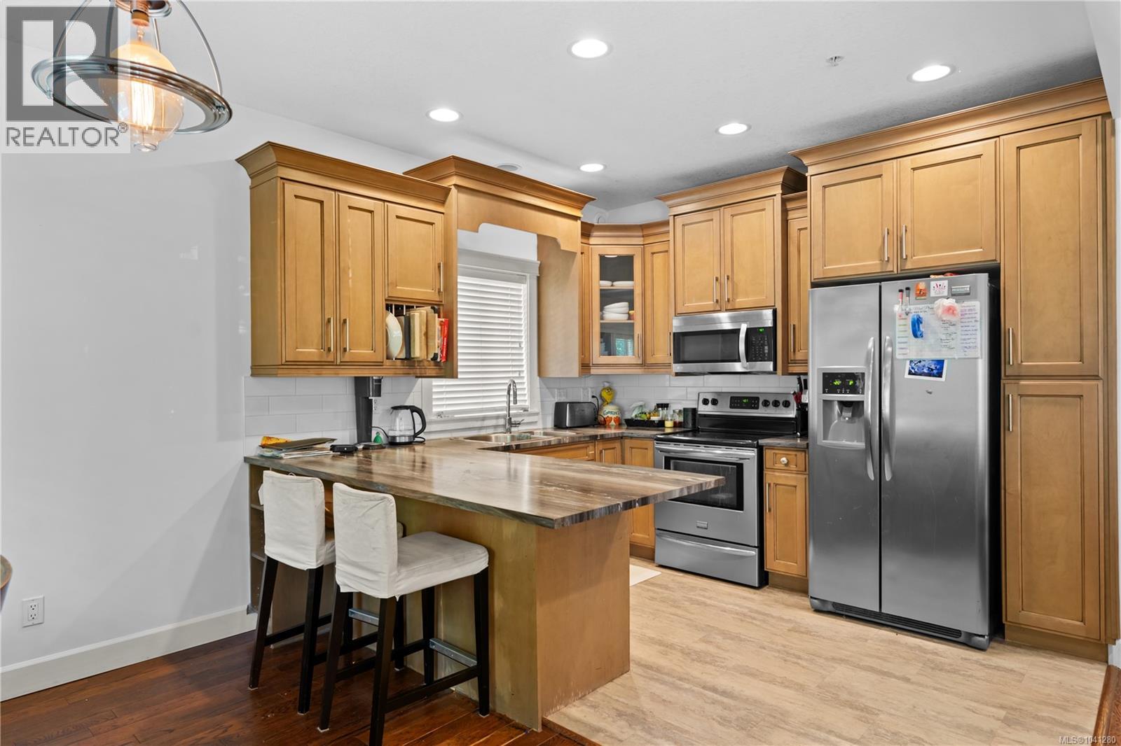 3450 Maveric Rd - 9