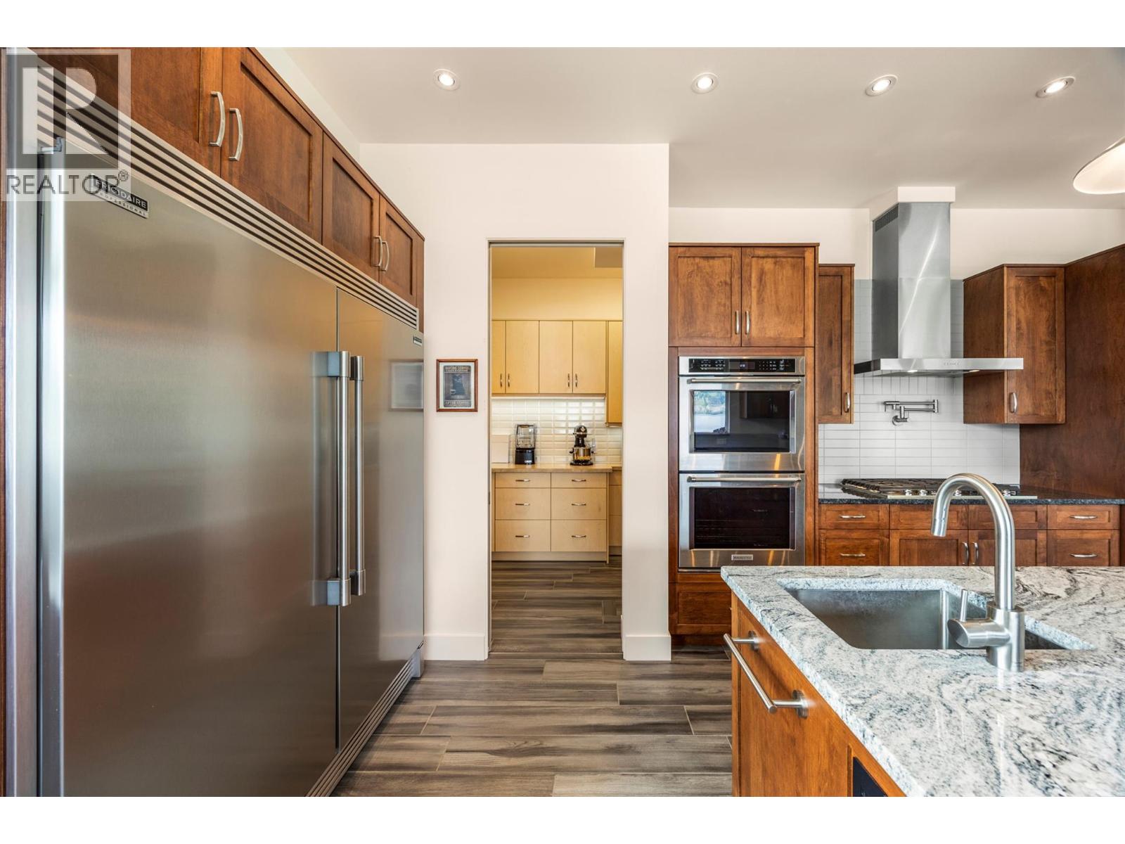 704 Stonor Street, Summerland