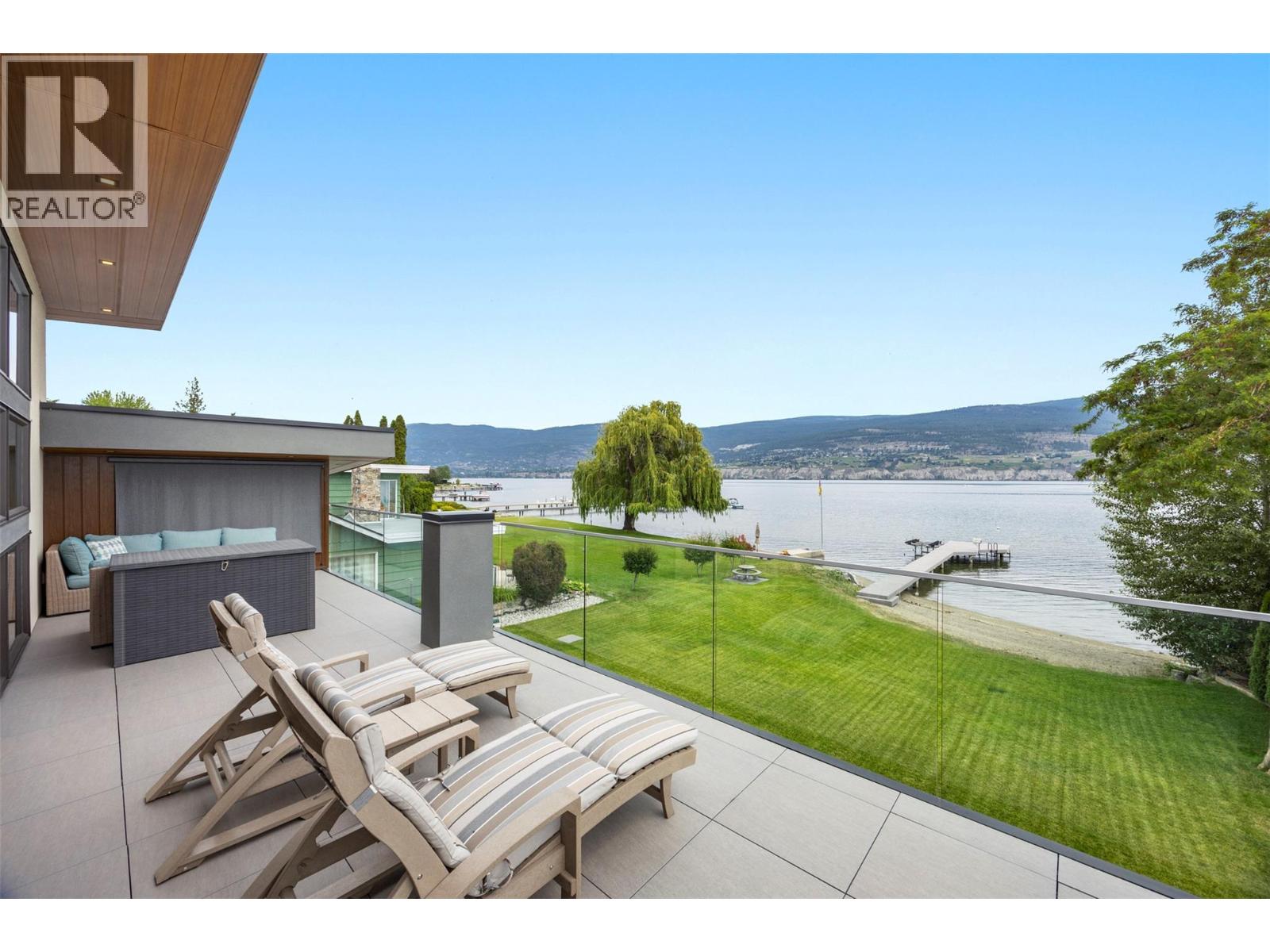 704 Stonor Street, Summerland