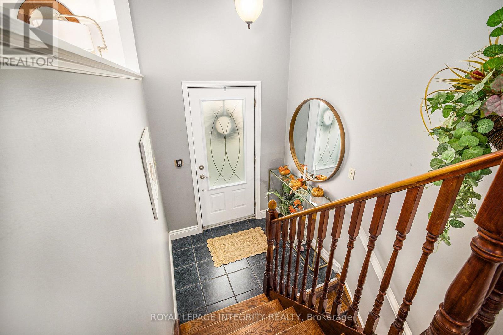 24 MATHER STREET - 3