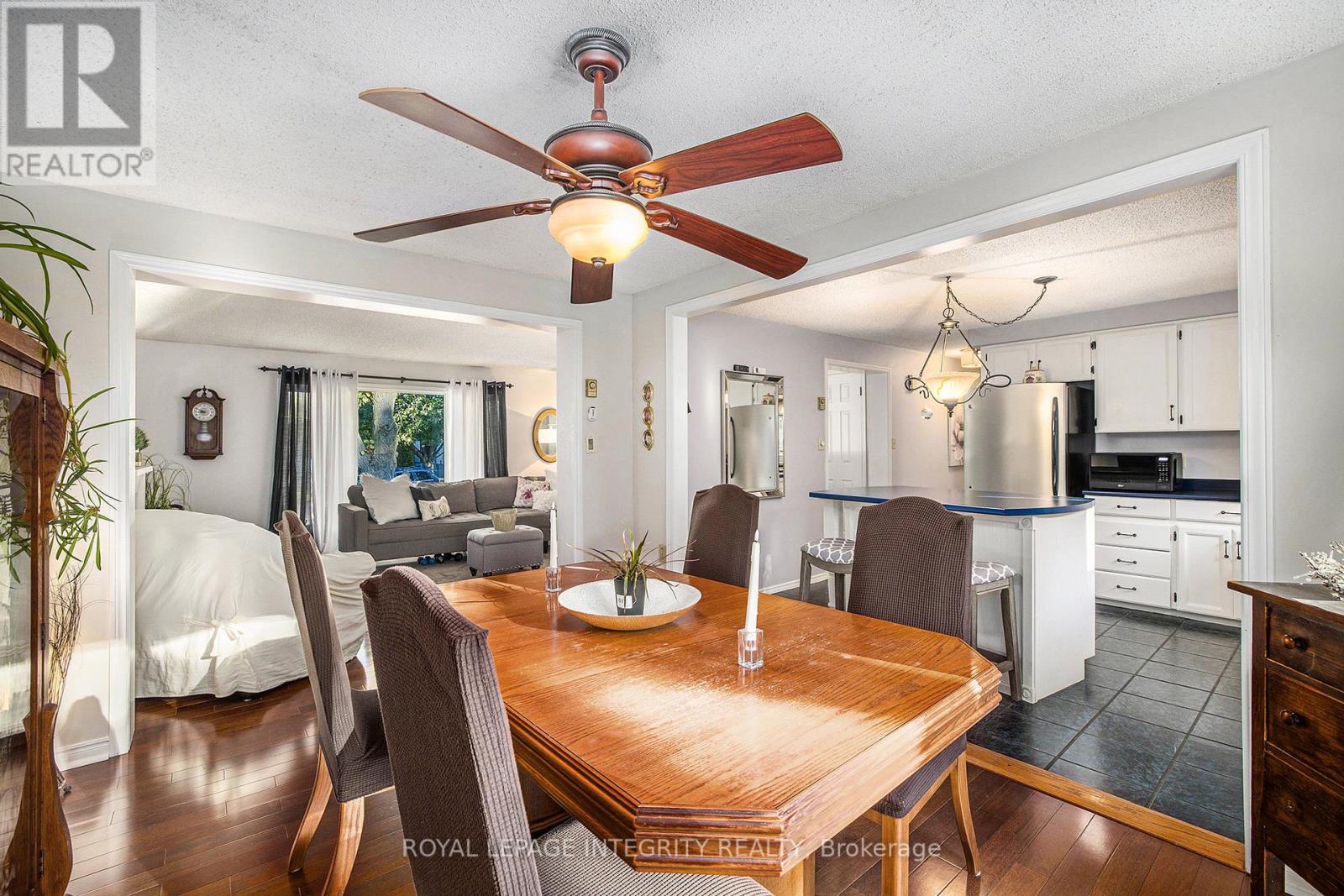 24 MATHER STREET - 6