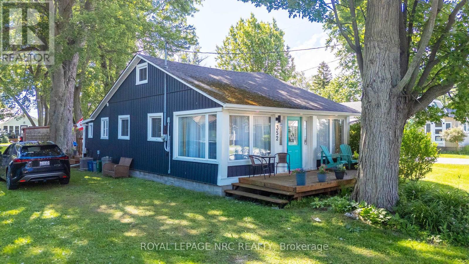 352 CHERRYWOOD AVENUE - 1