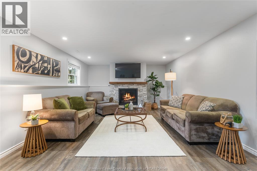 215 COUNTY RD 34 West - 27