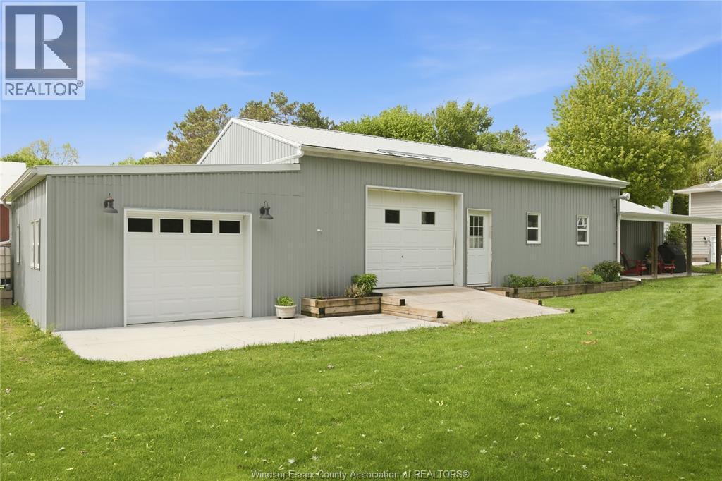 215 COUNTY RD 34 West - 43