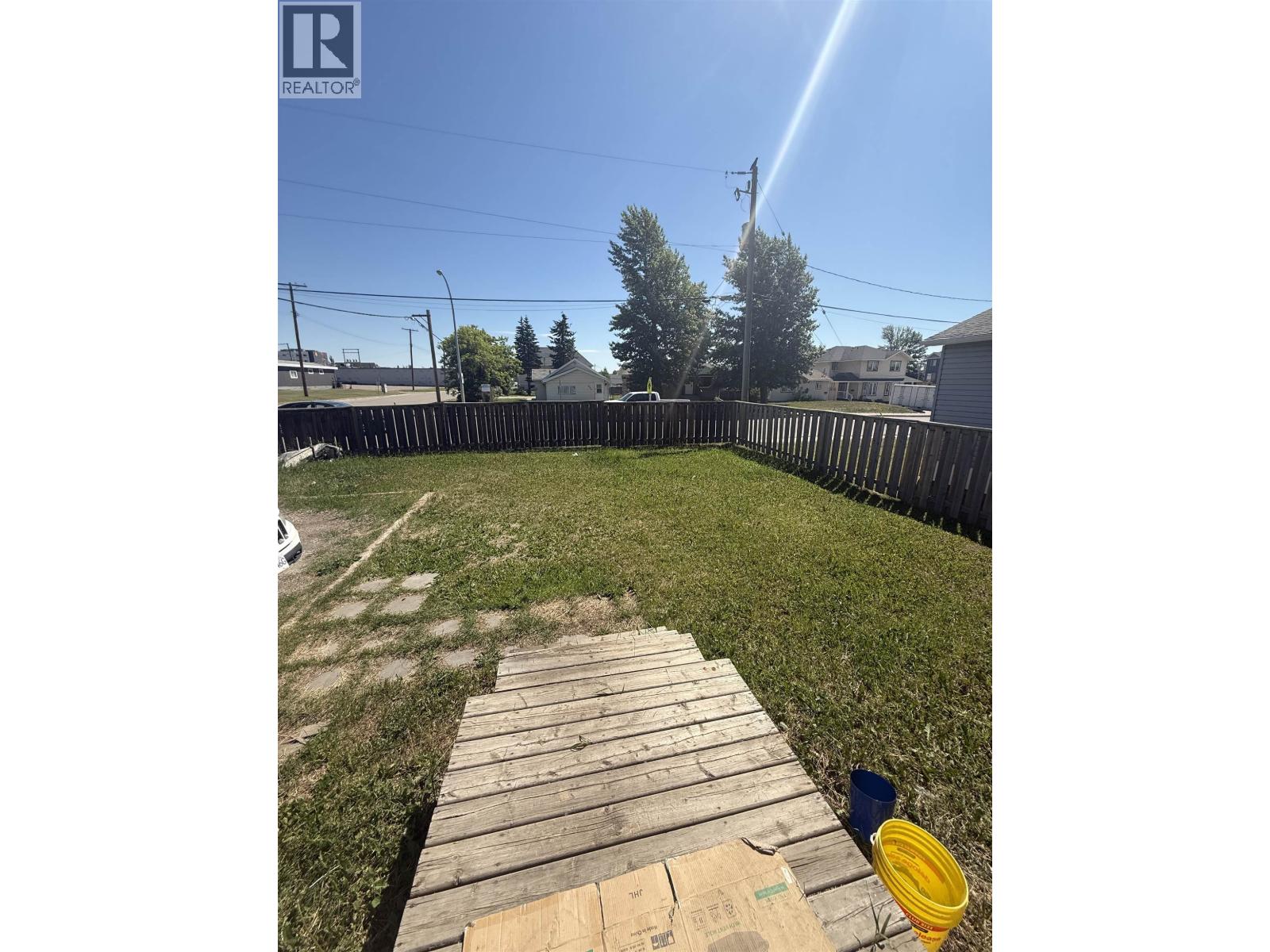 10203 98 AVENUE - 8