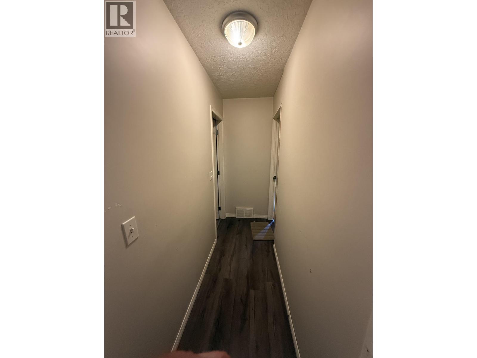 10203 98 AVENUE - 9
