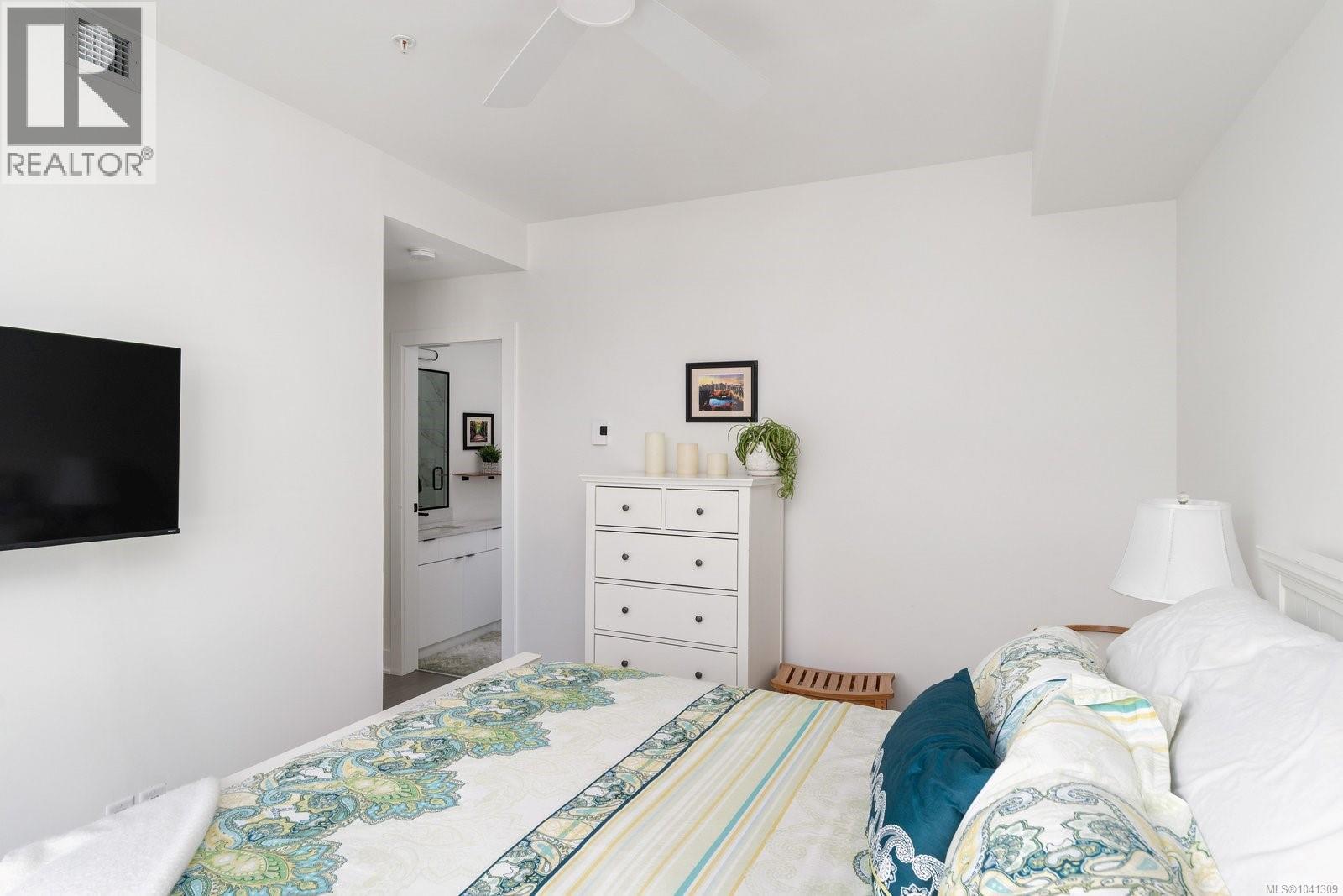 #402 1110 Samar Cres - 14