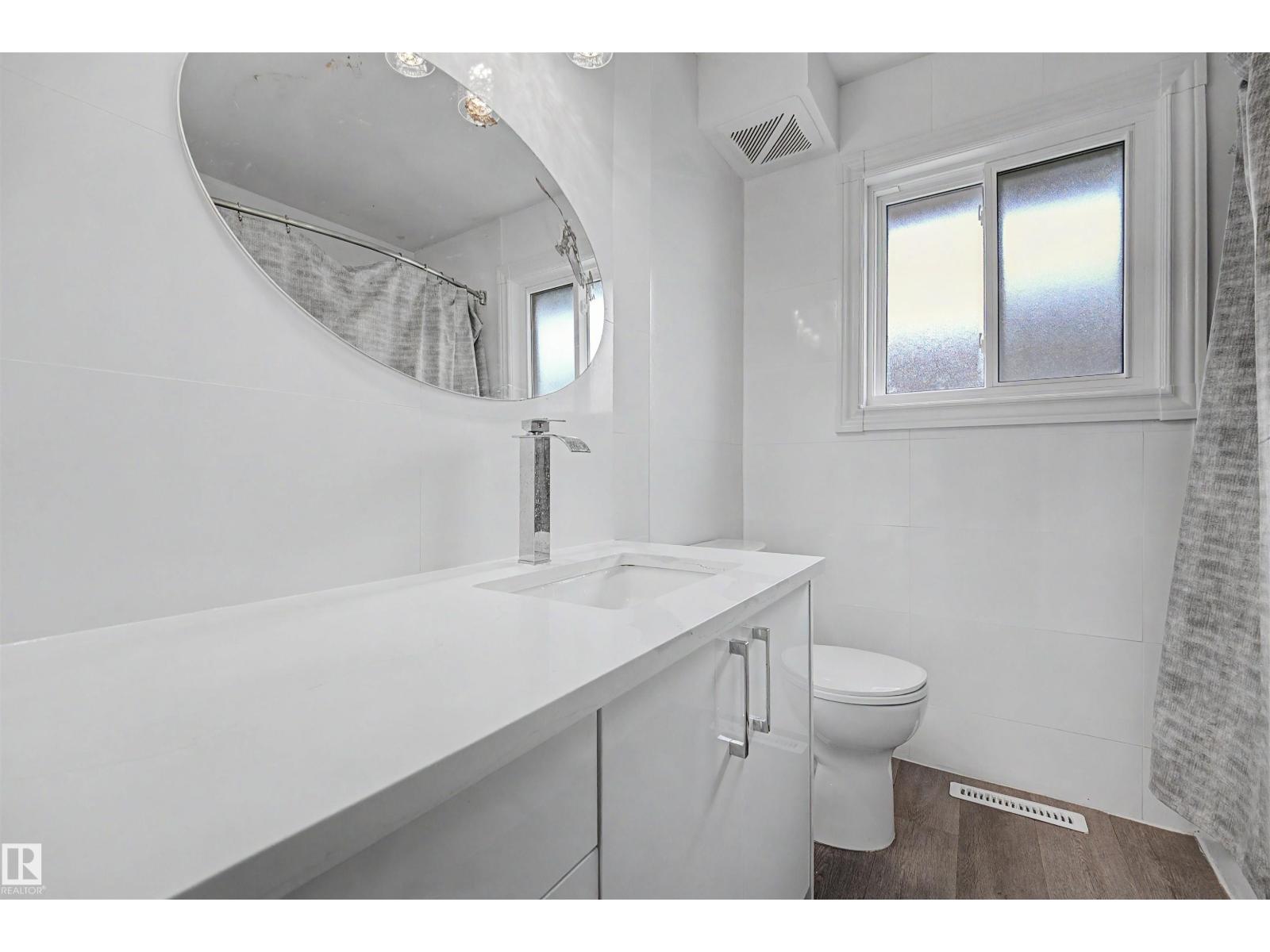 12707 87 ST NW - 21