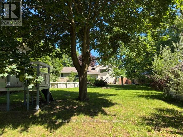 1231 SUNNINGDALE ROAD E - 45