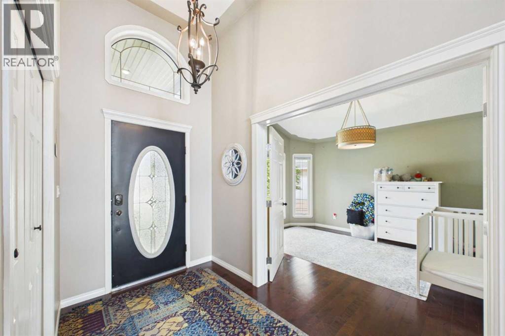 32 Lakes Close — photo 7
