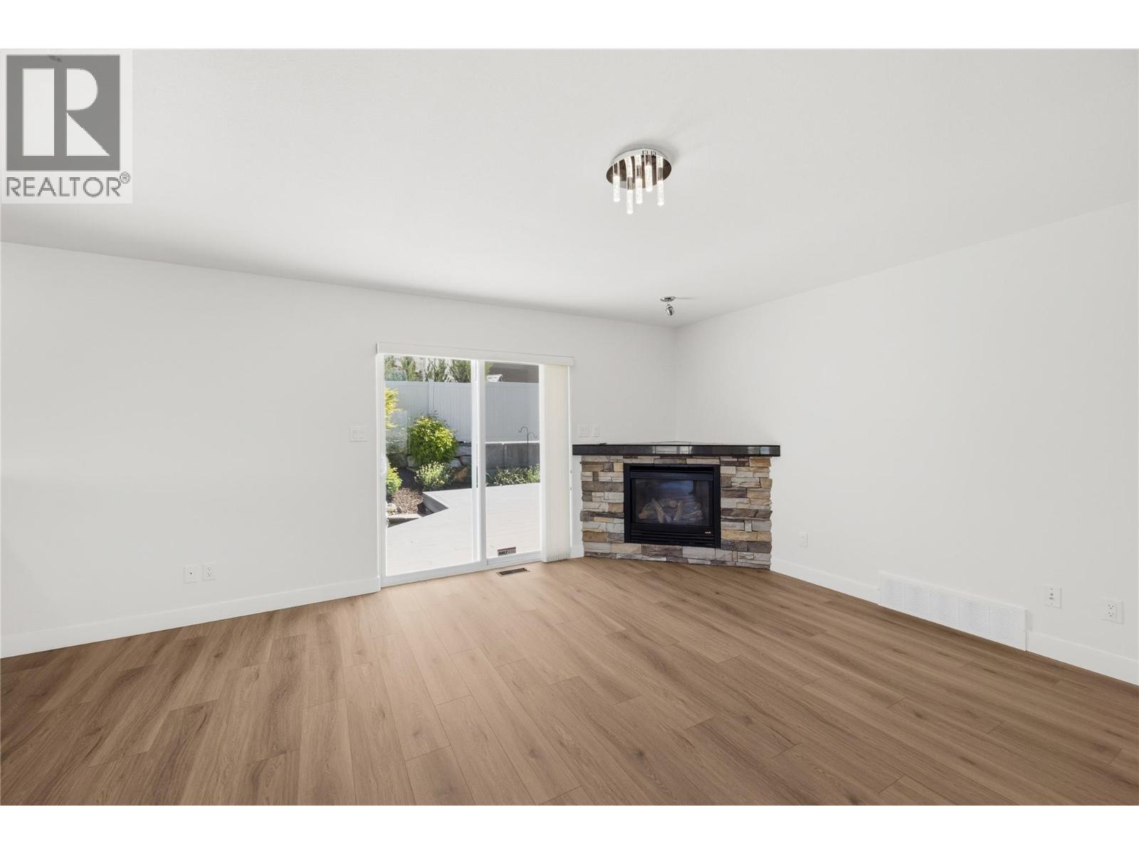 2850 Evergreen Drive - 12