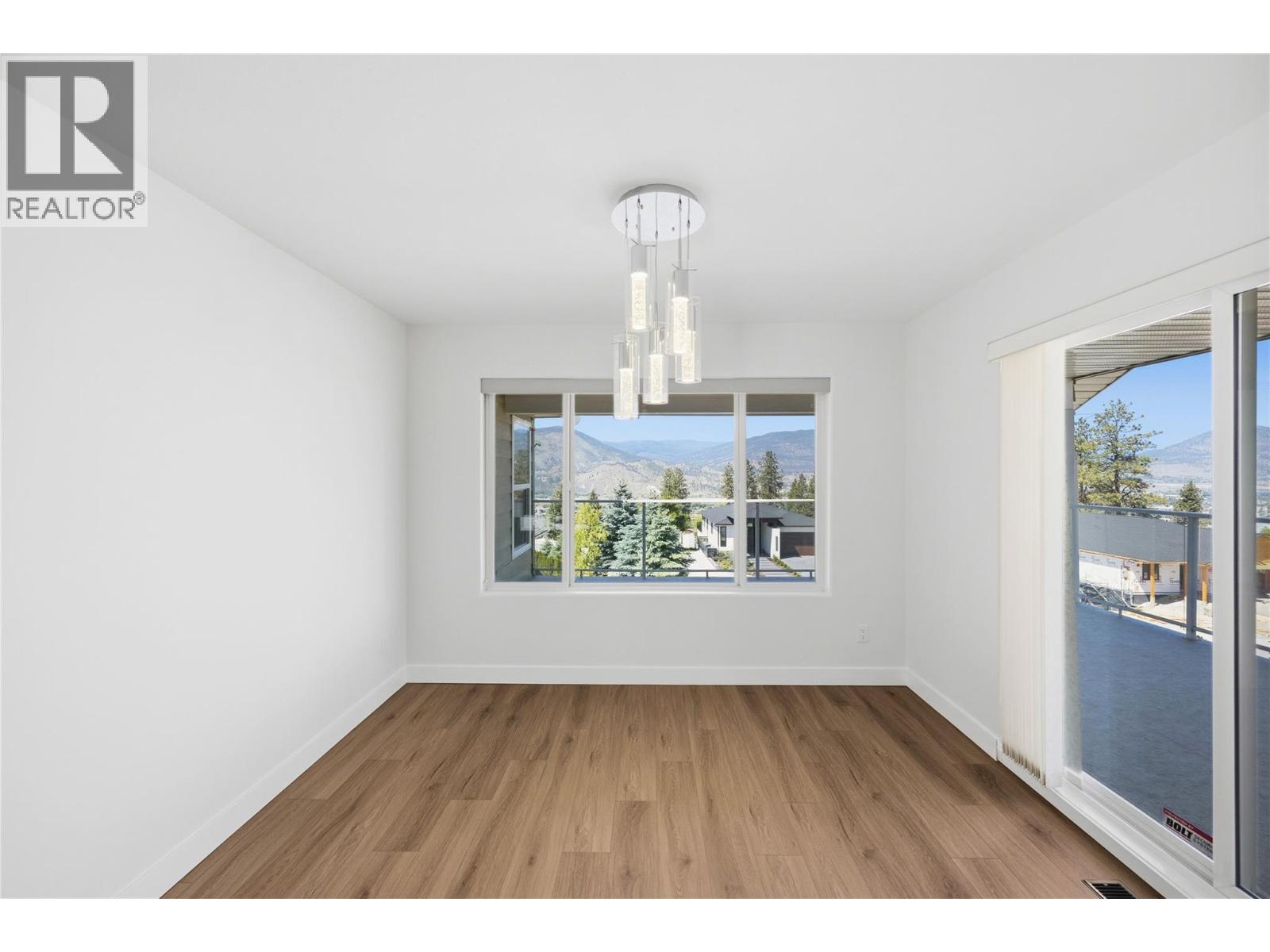2850 Evergreen Drive - 14