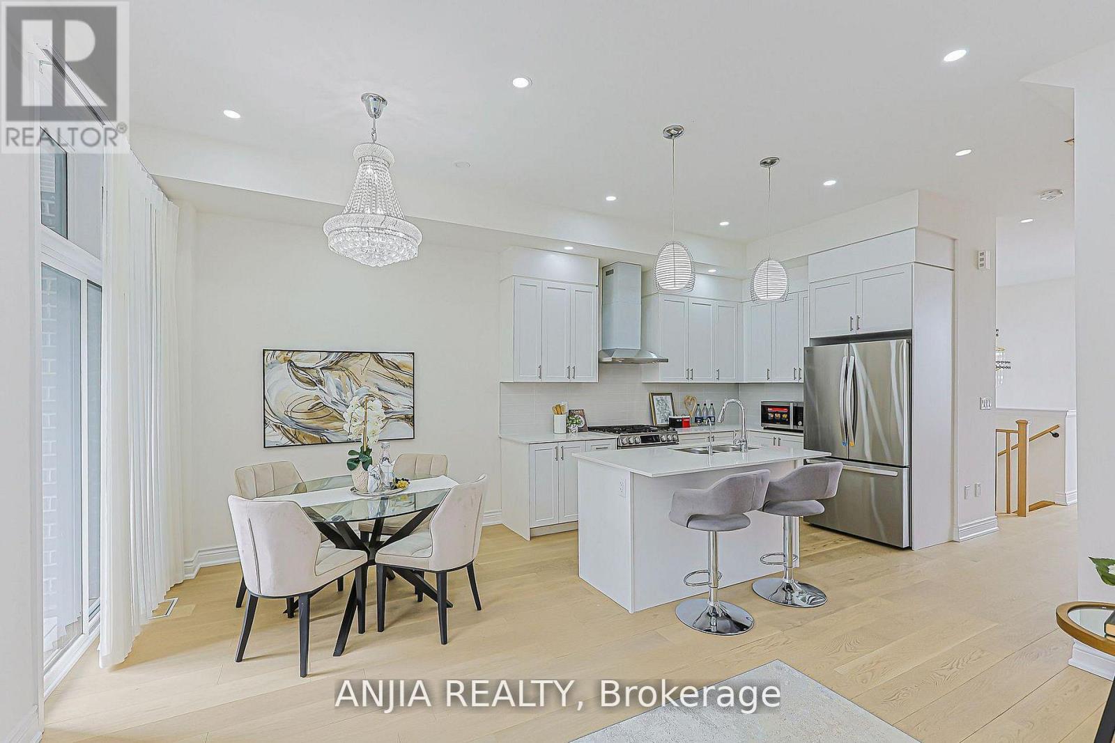 45 KAHSHE LANE - 16
