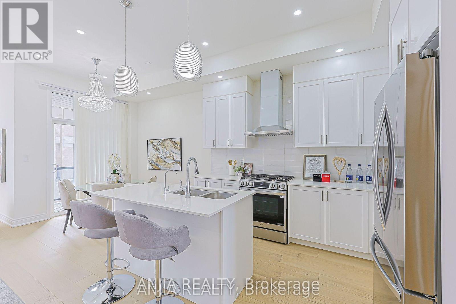 45 KAHSHE LANE - 21