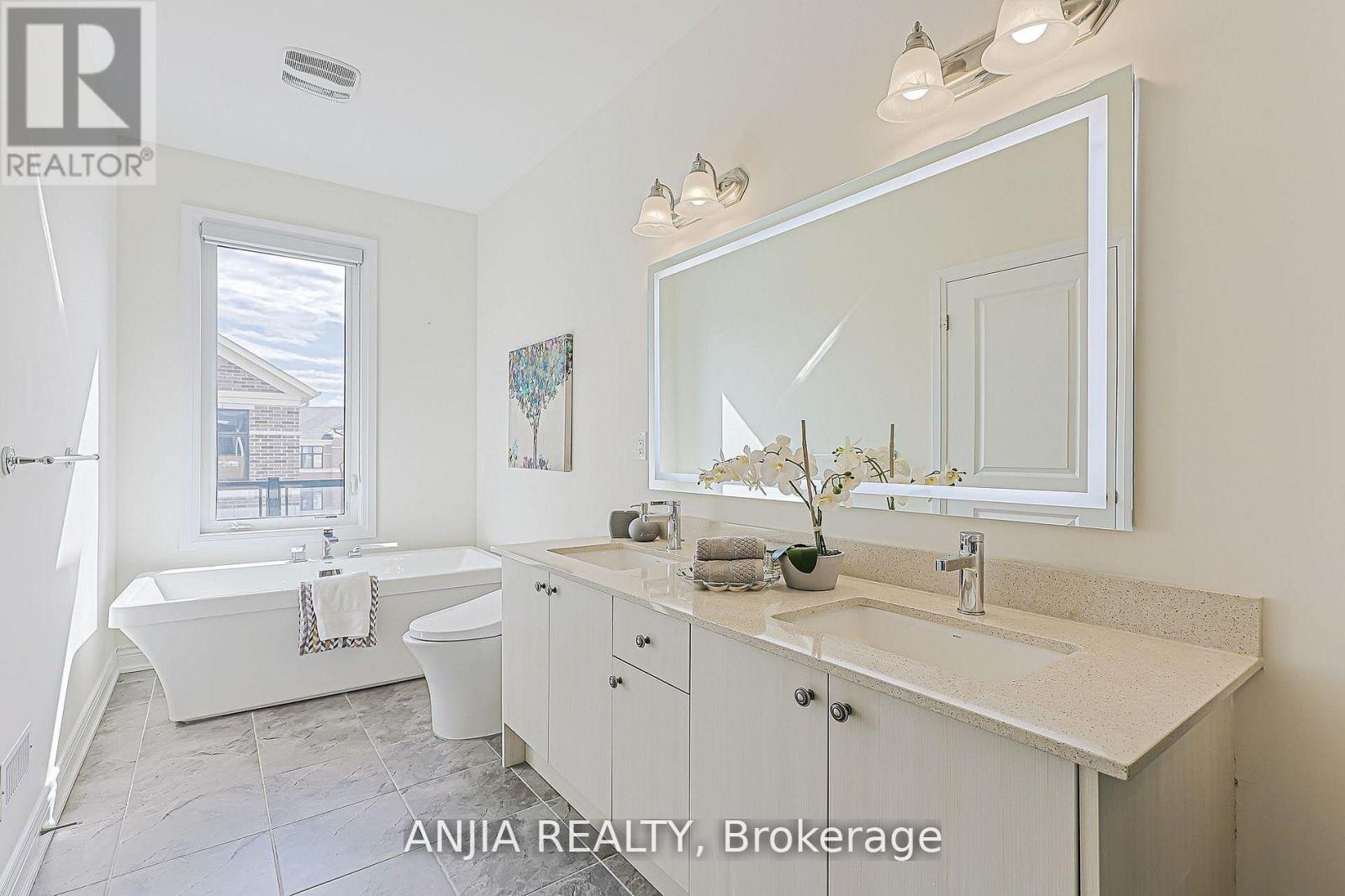 45 KAHSHE LANE - 36