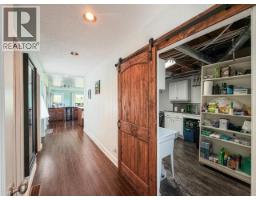 58 & 72 Shakwak St., Destruction Bay, YT Y0B1H0 Photo 12