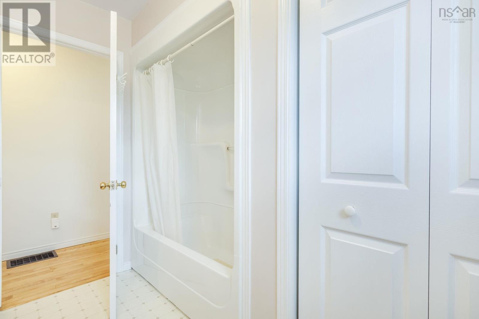 Property 16 of 22 of 1289 PINE AVENUE AYLESFORD
