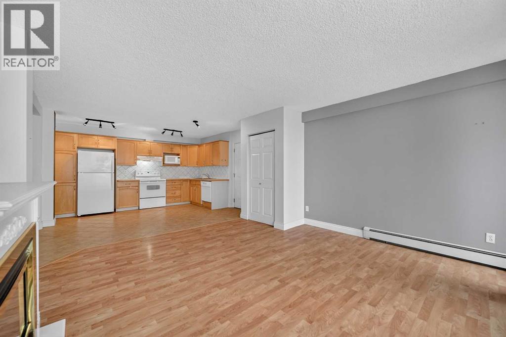 #10 1815 26 Avenue SW - 8