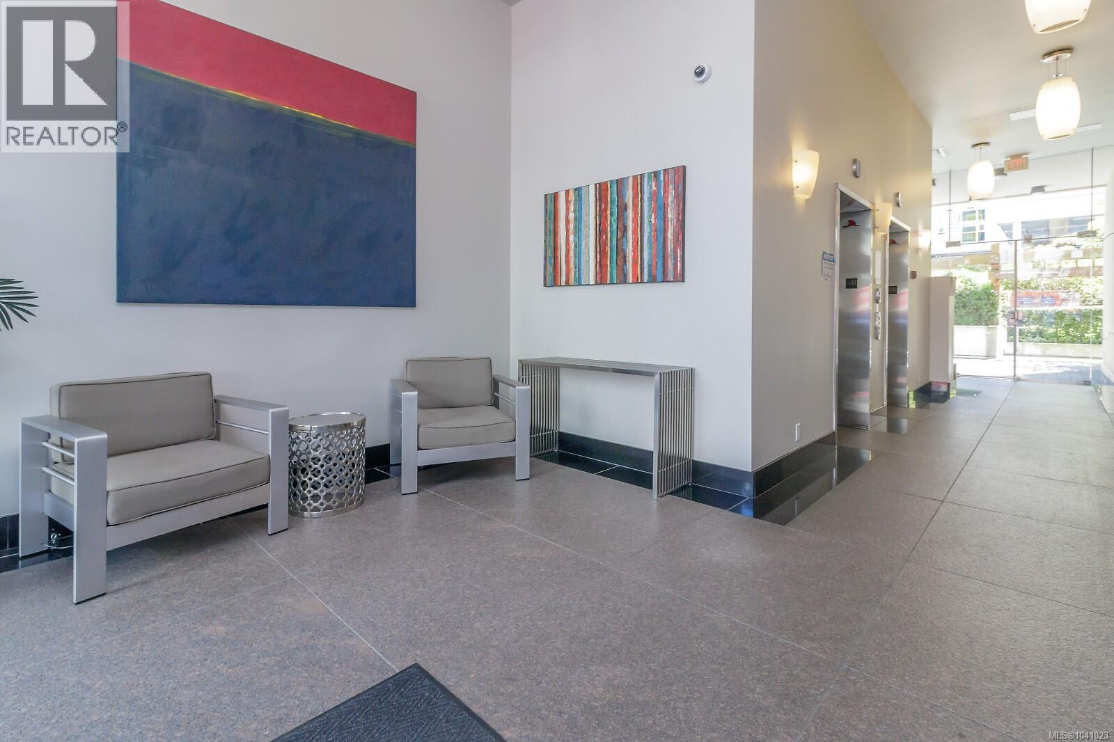 406 845 Yates Street, Victoria