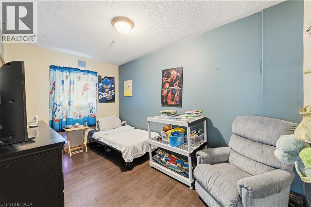 4-bedroom home for sale at 509 LOCK Street W, Dunnville ON · photo 14 of 31