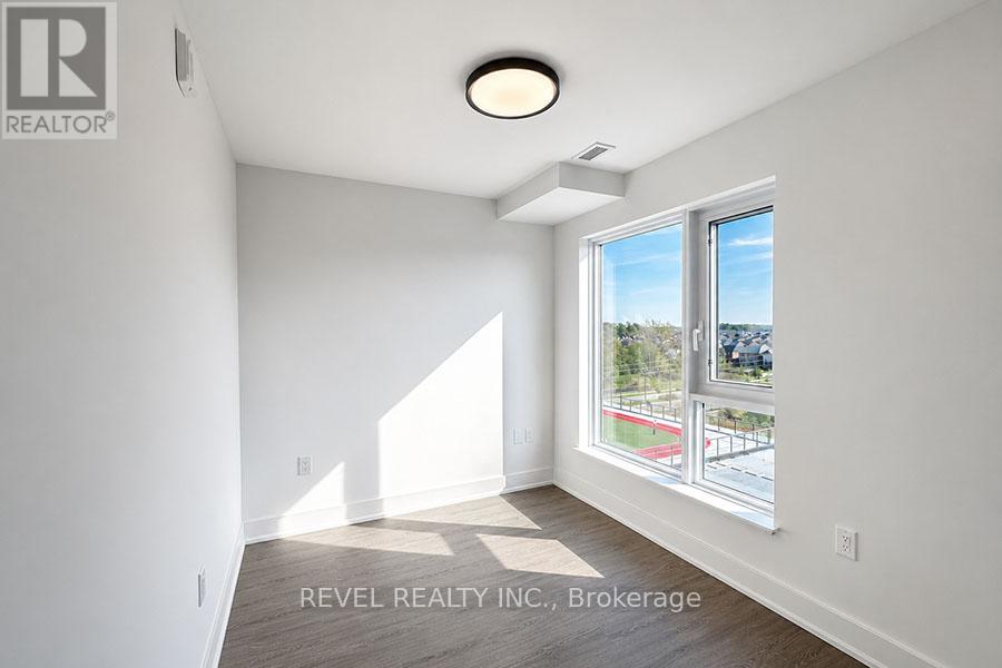 #819 575 CONKLIN ROAD - 14