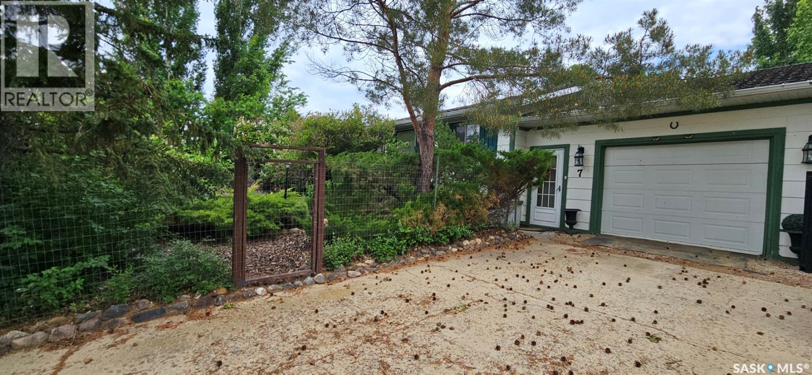 7 4th AVENUE NW — photo 10