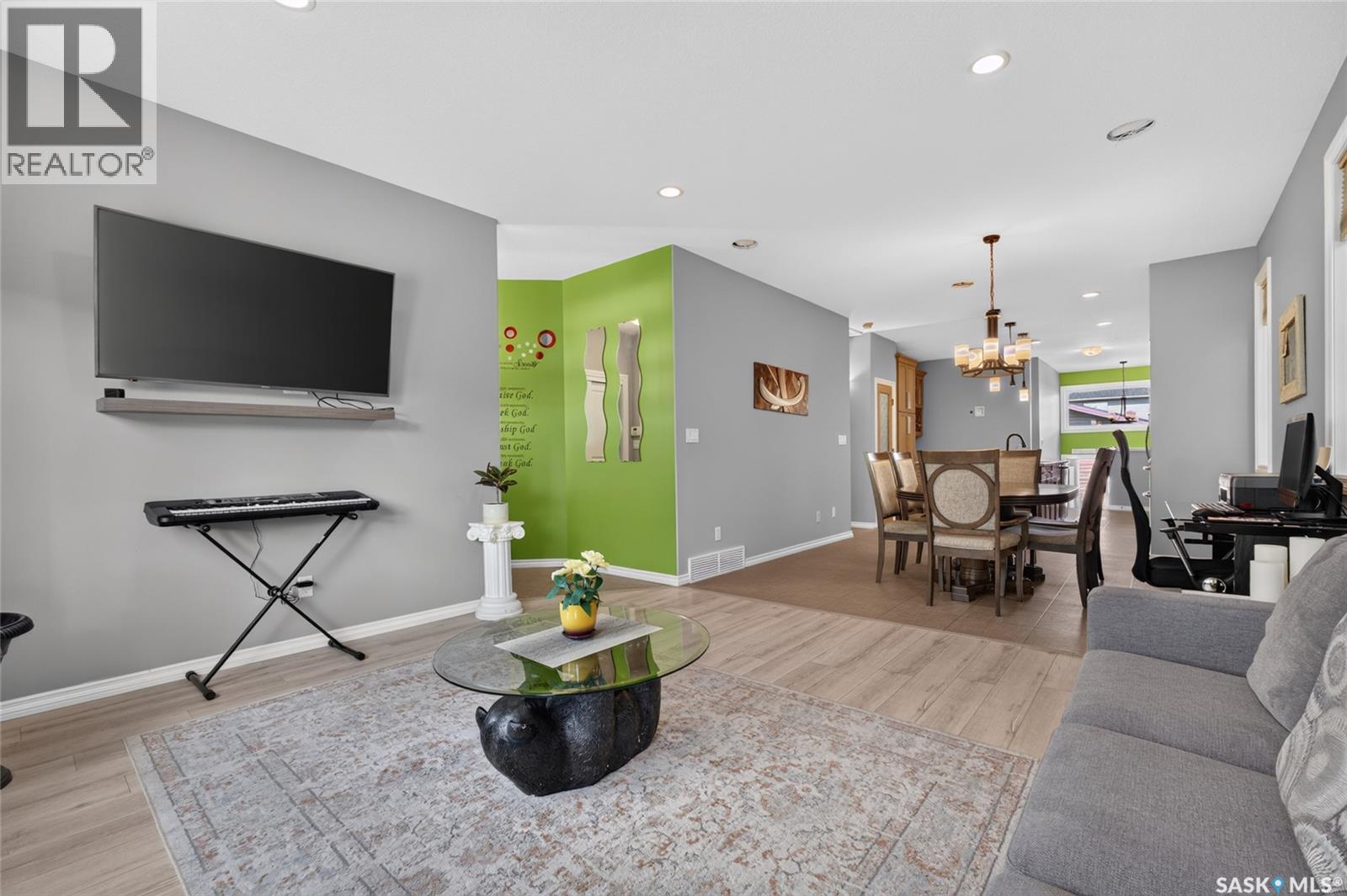 2801 Ridgeway AVENUE - photo 5