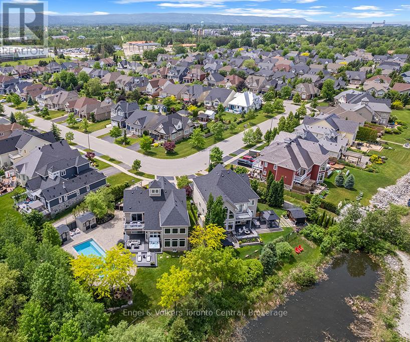 42 SILVER CRESCENT - 50
