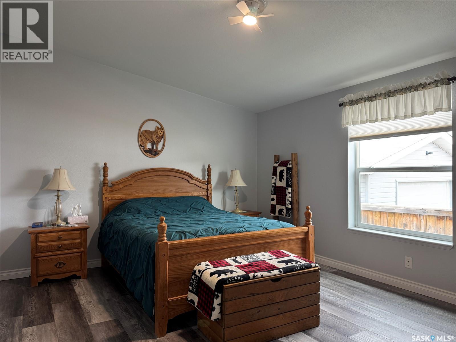 301 Tesky CRESCENT - 13