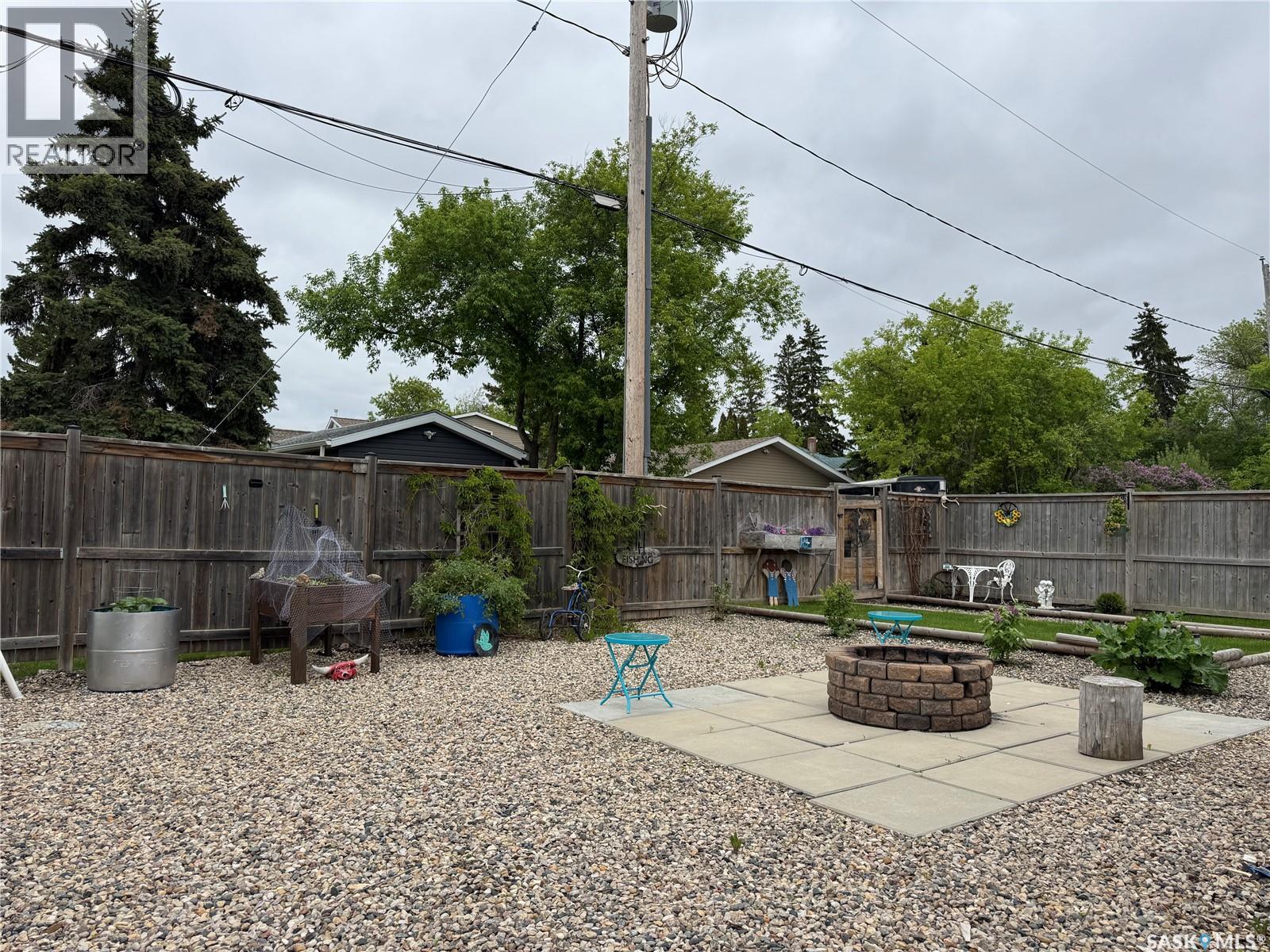 301 Tesky CRESCENT - 33