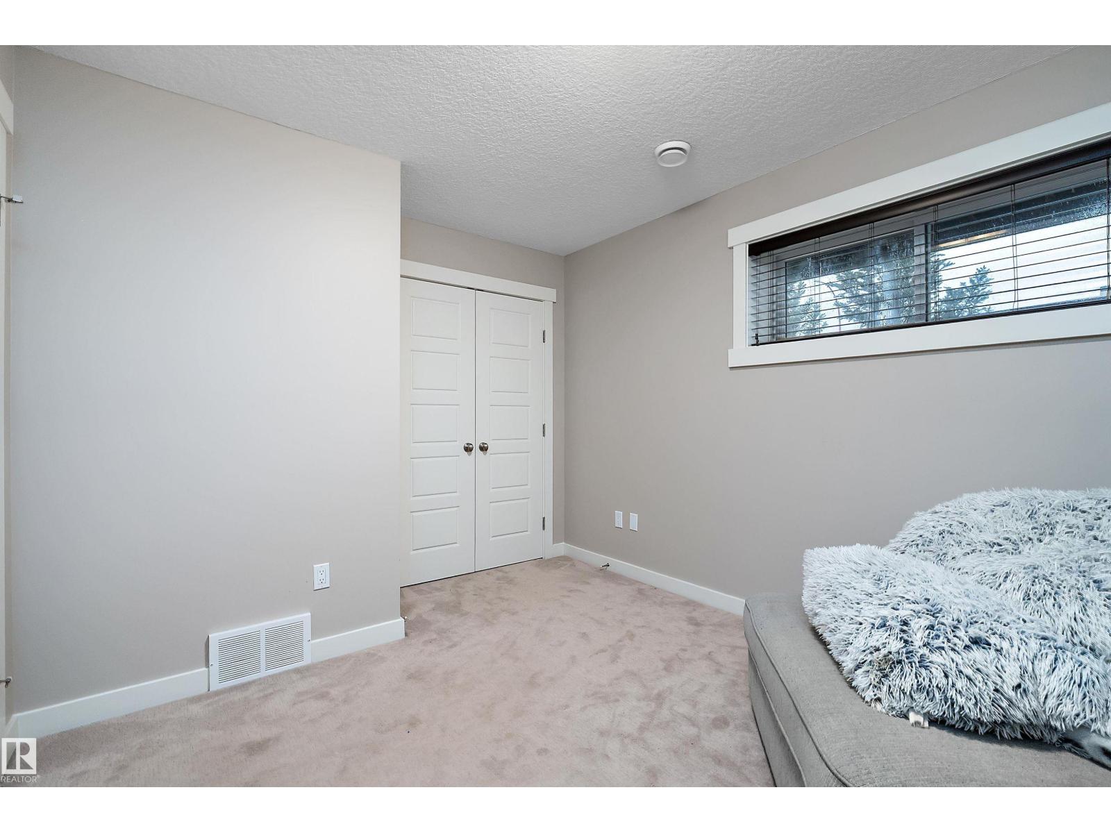 #160 401 SOUTHFORK DR - 34