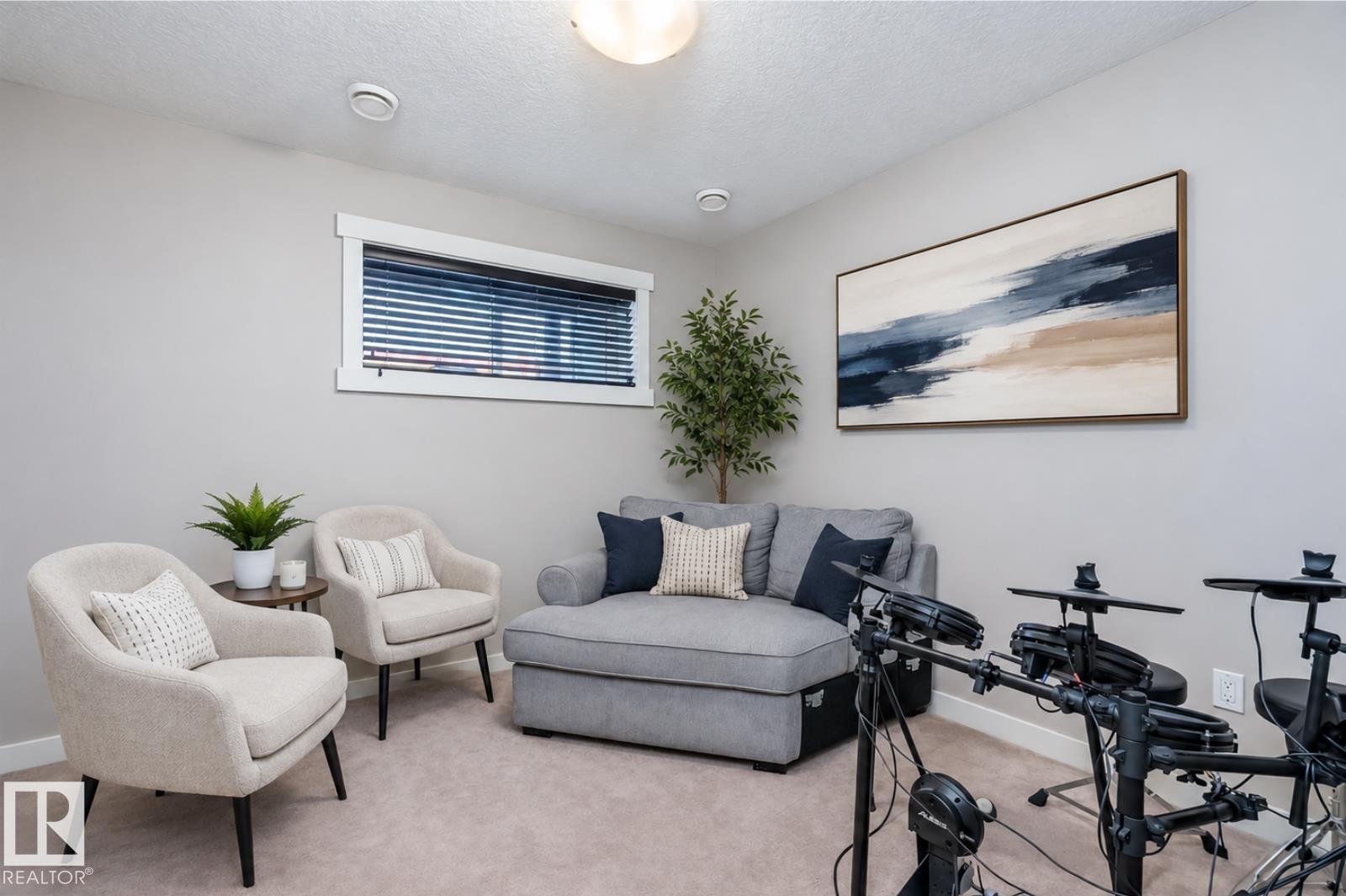 #160 401 SOUTHFORK DR - 32