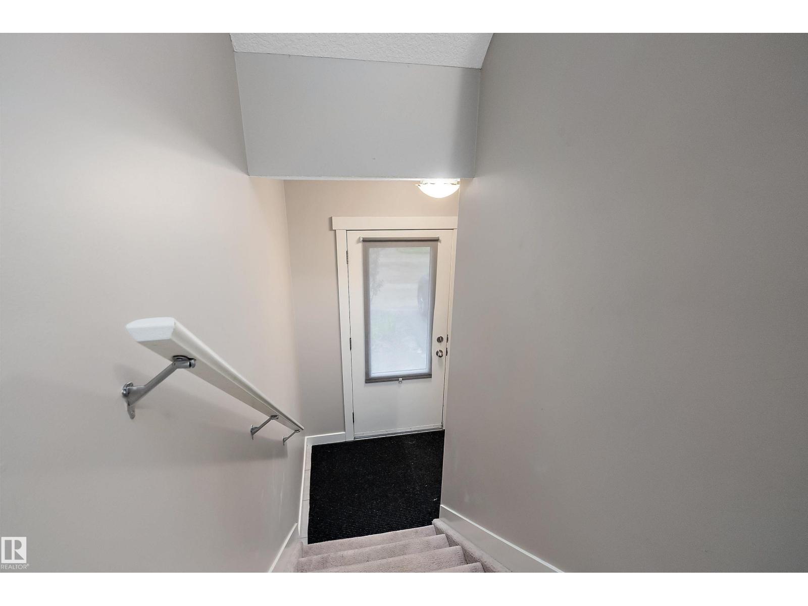 #160 401 SOUTHFORK DR - 28