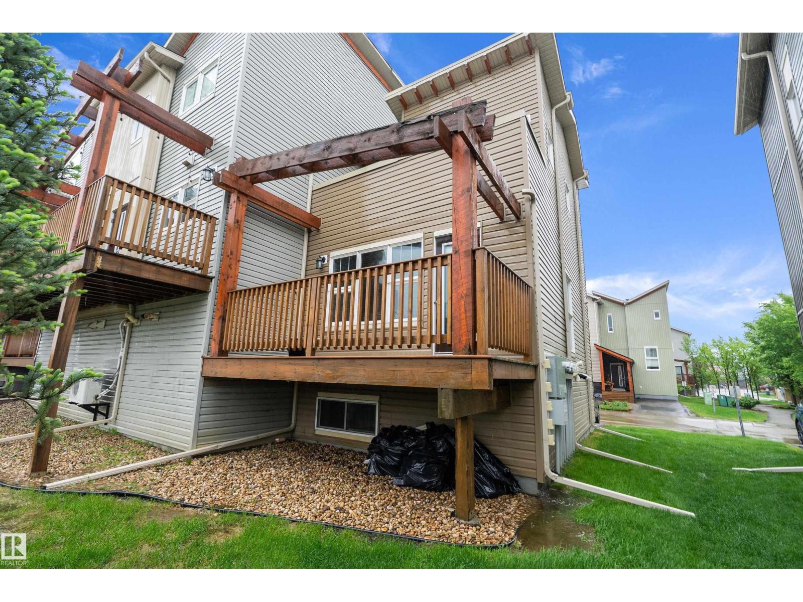 #160 401 SOUTHFORK DR - 39