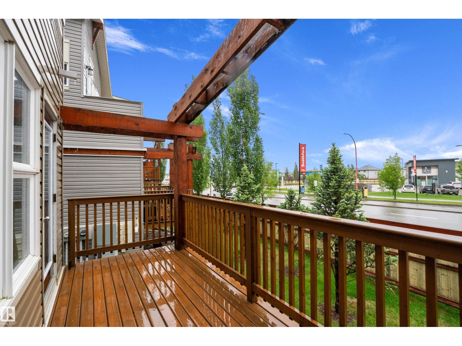 #160 401 SOUTHFORK DR - 35