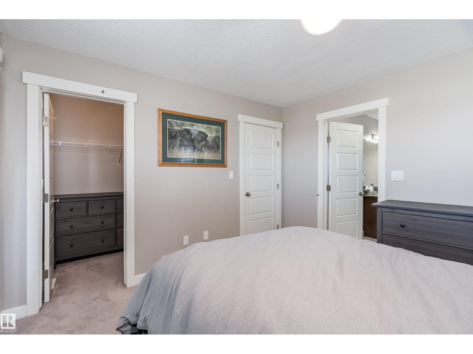 #160 401 SOUTHFORK DR - 22