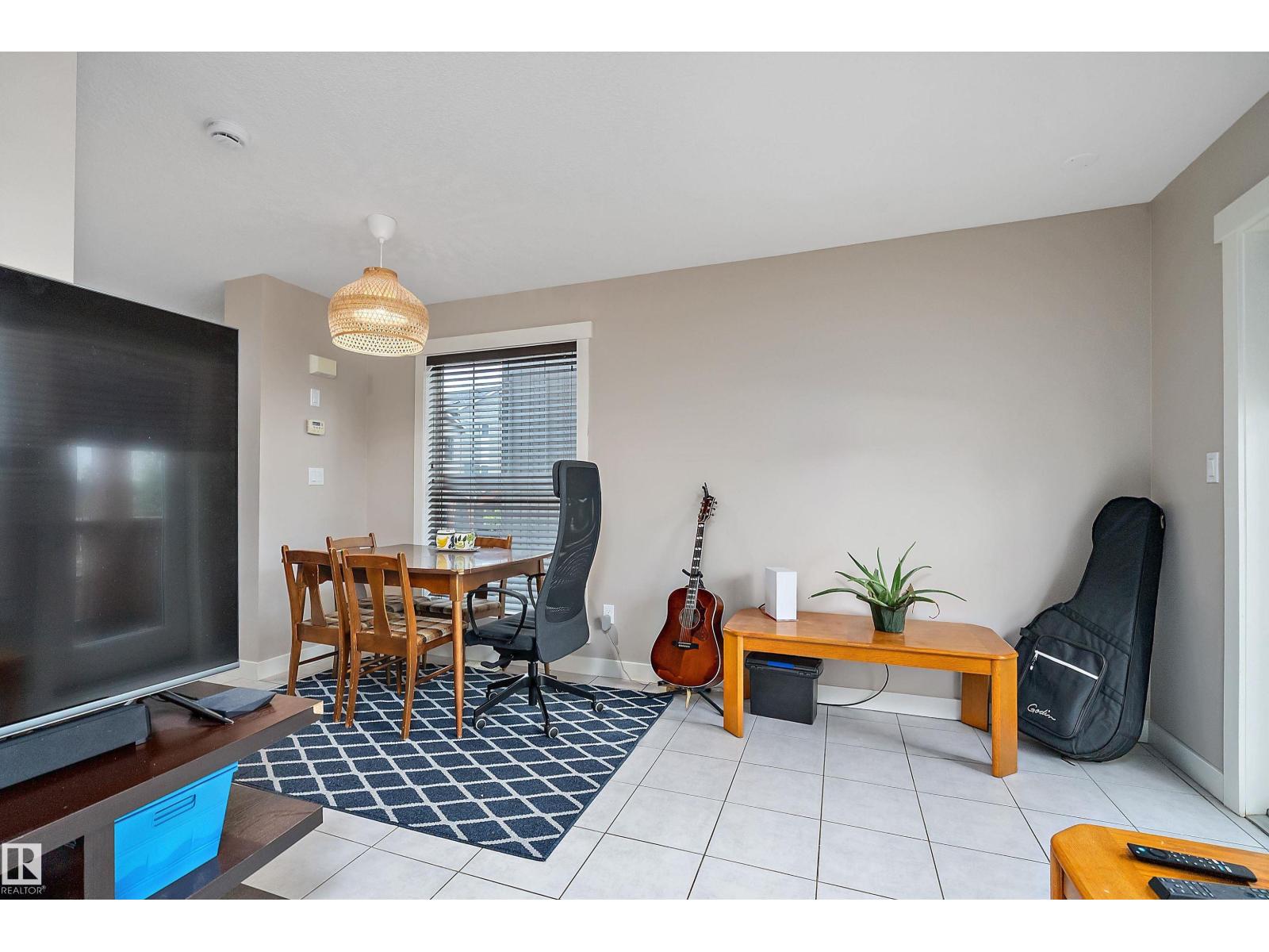 #160 401 SOUTHFORK DR - 17