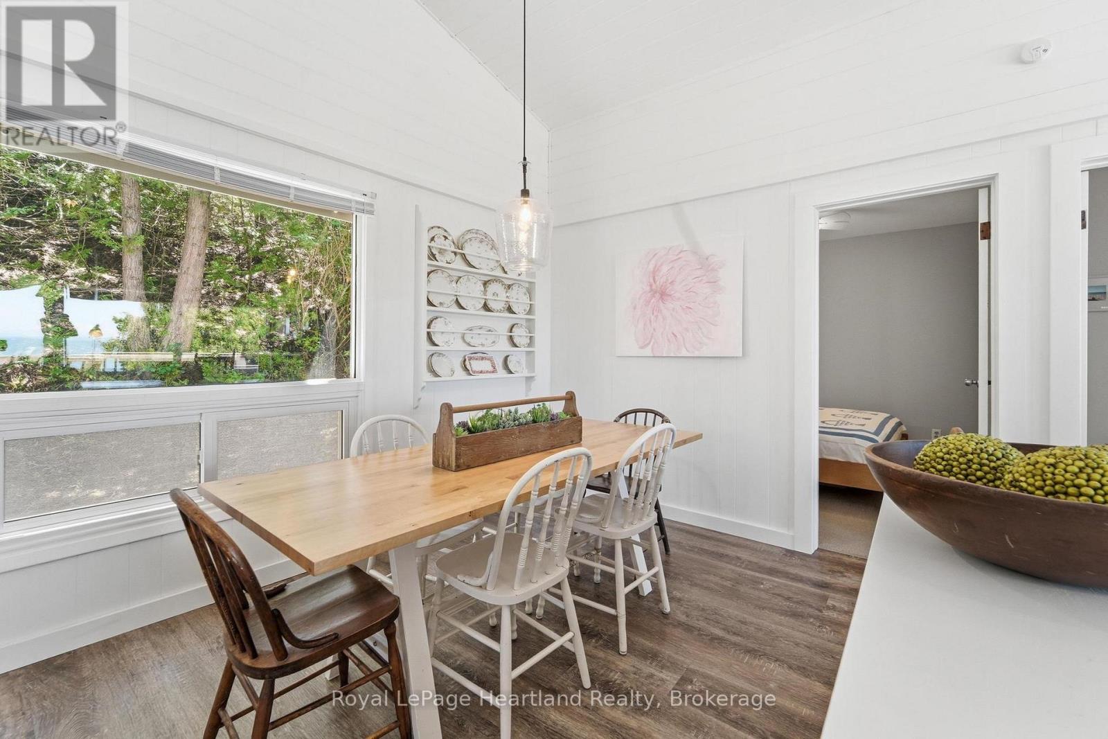 75 VICTORIA BEACH ROAD - 16
