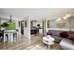 2170 Moss Court, Abbotsford, BC V2S4Y6 Photo 11