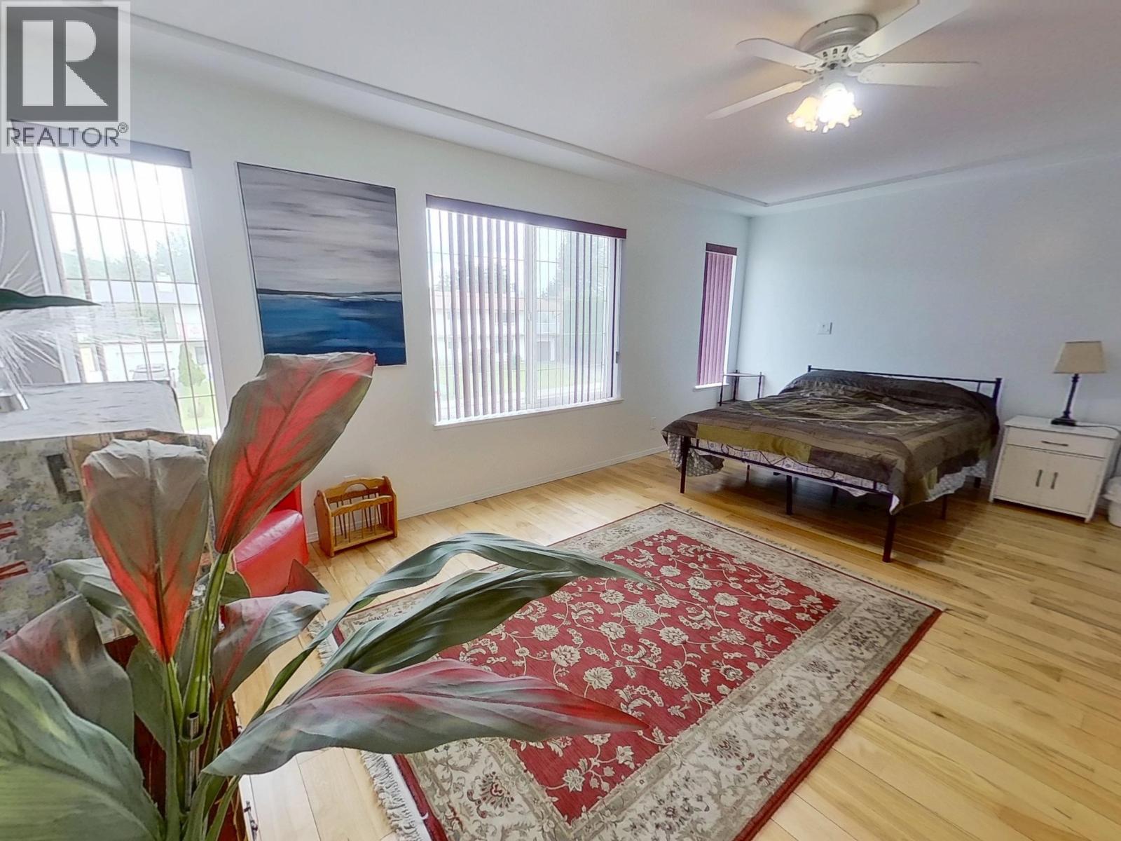 856 ROLPH STREET - 10