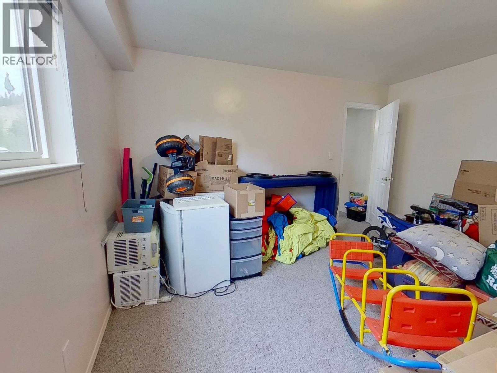 856 ROLPH STREET - 20