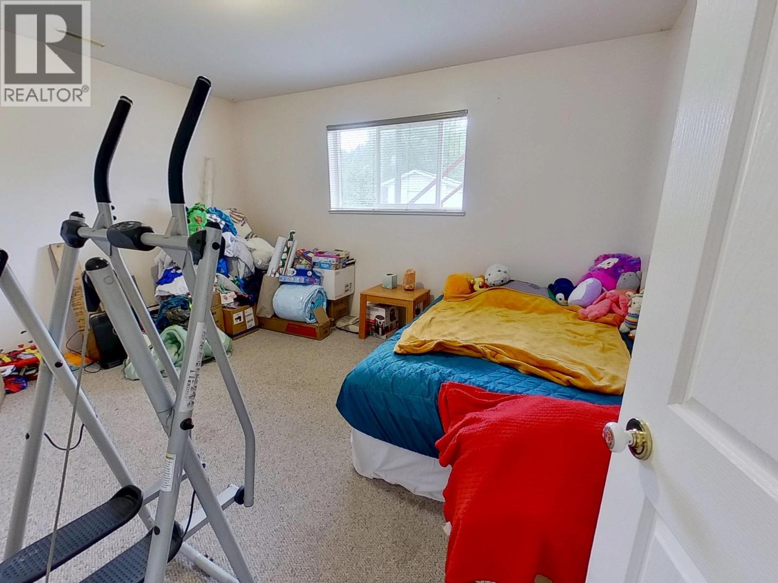 856 ROLPH STREET - 22