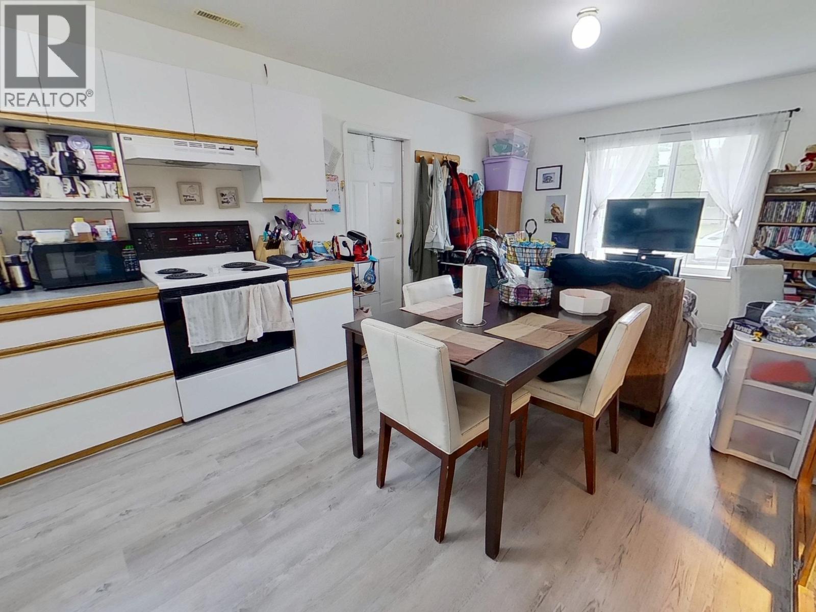 856 ROLPH STREET - 23