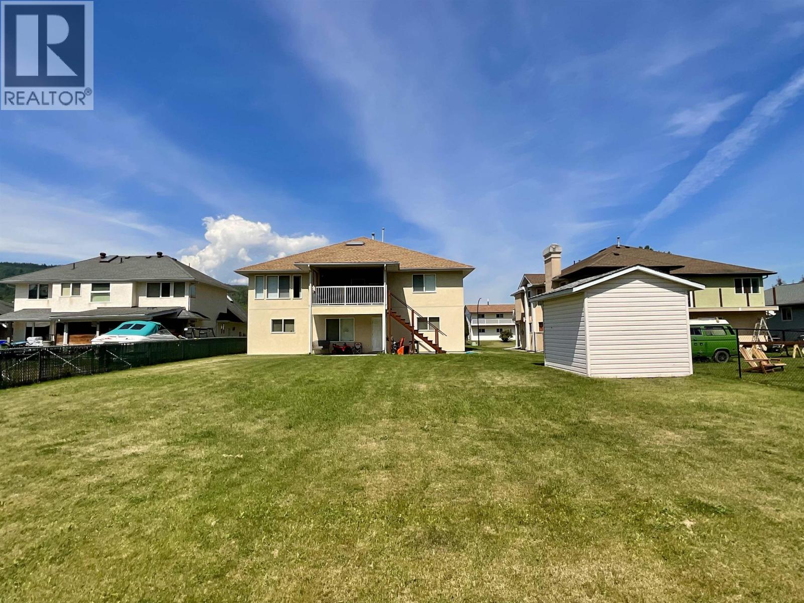856 ROLPH STREET - 32